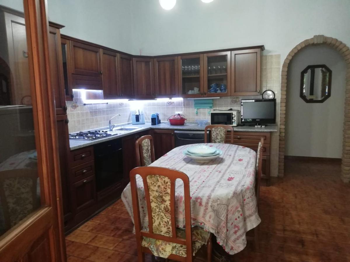 Villa Murgia Solanas  Dış mekan fotoğraf