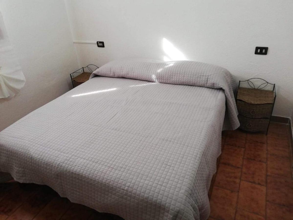 Villa Murgia Solanas  Dış mekan fotoğraf