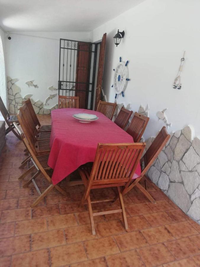 Villa Murgia Solanas  Dış mekan fotoğraf