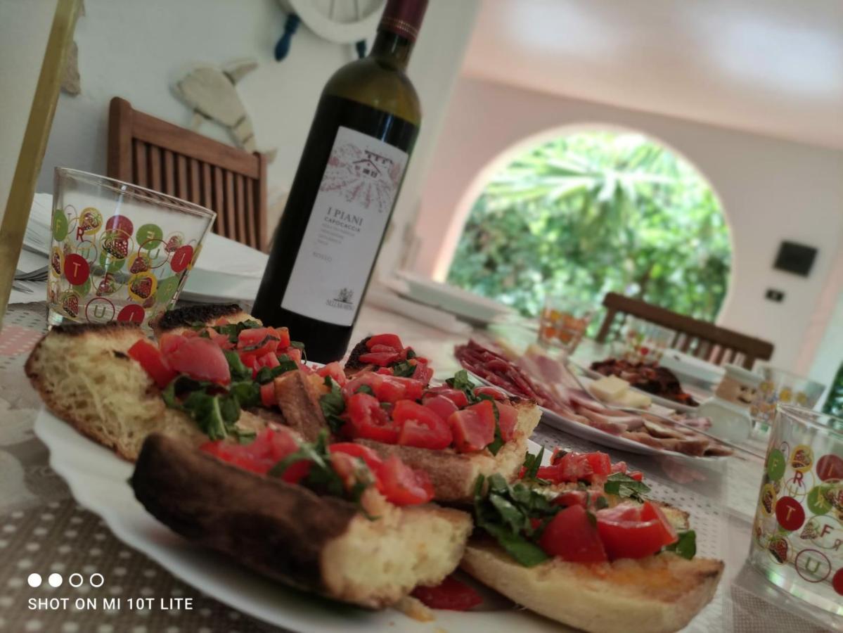 Villa Murgia Solanas  Dış mekan fotoğraf